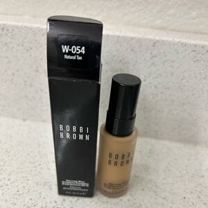 Bobbi Brown skin long wear foundation Natural Tan NIB